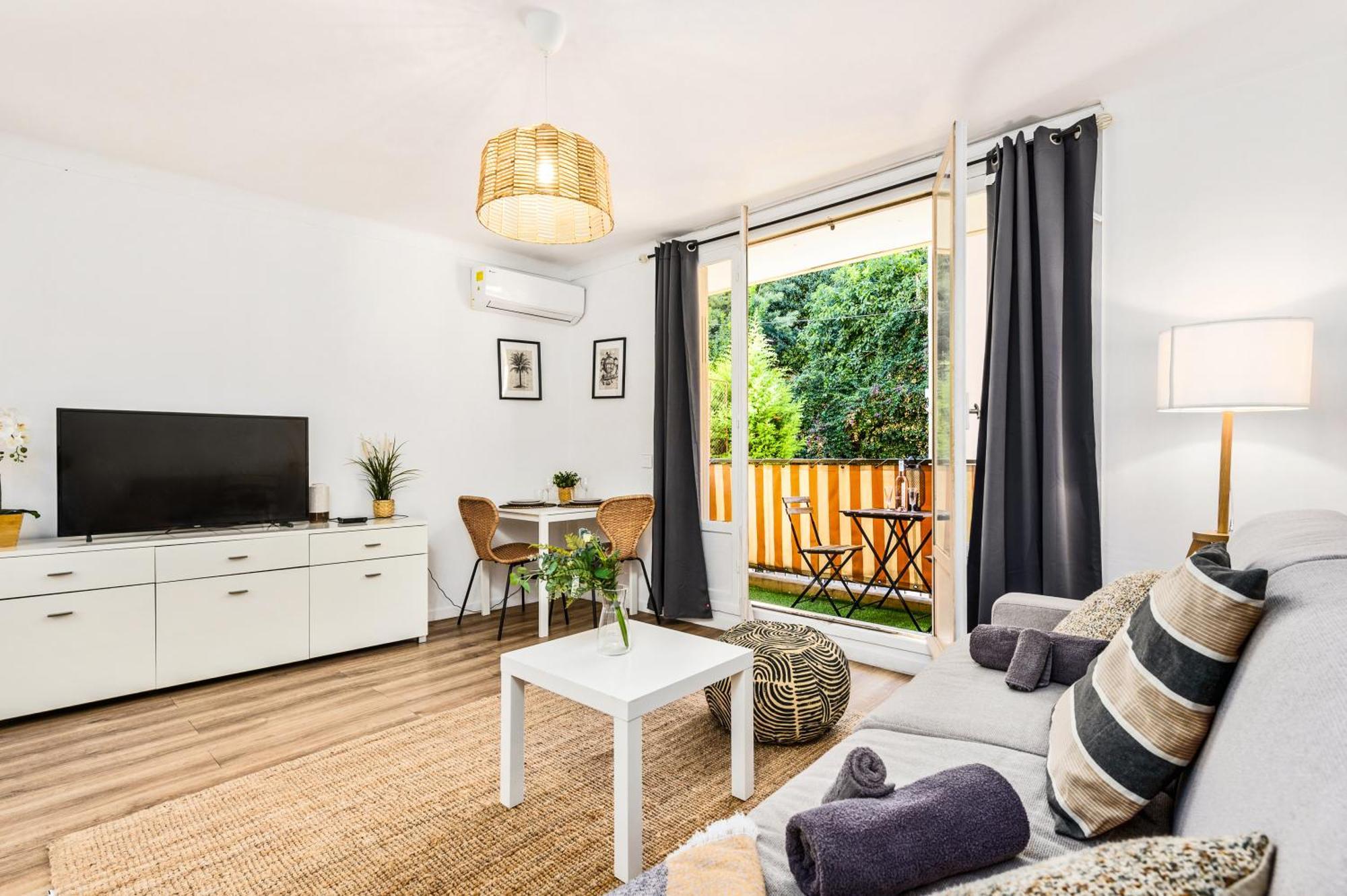 Le Landella Apartment ม็องตง ภายนอก รูปภาพ